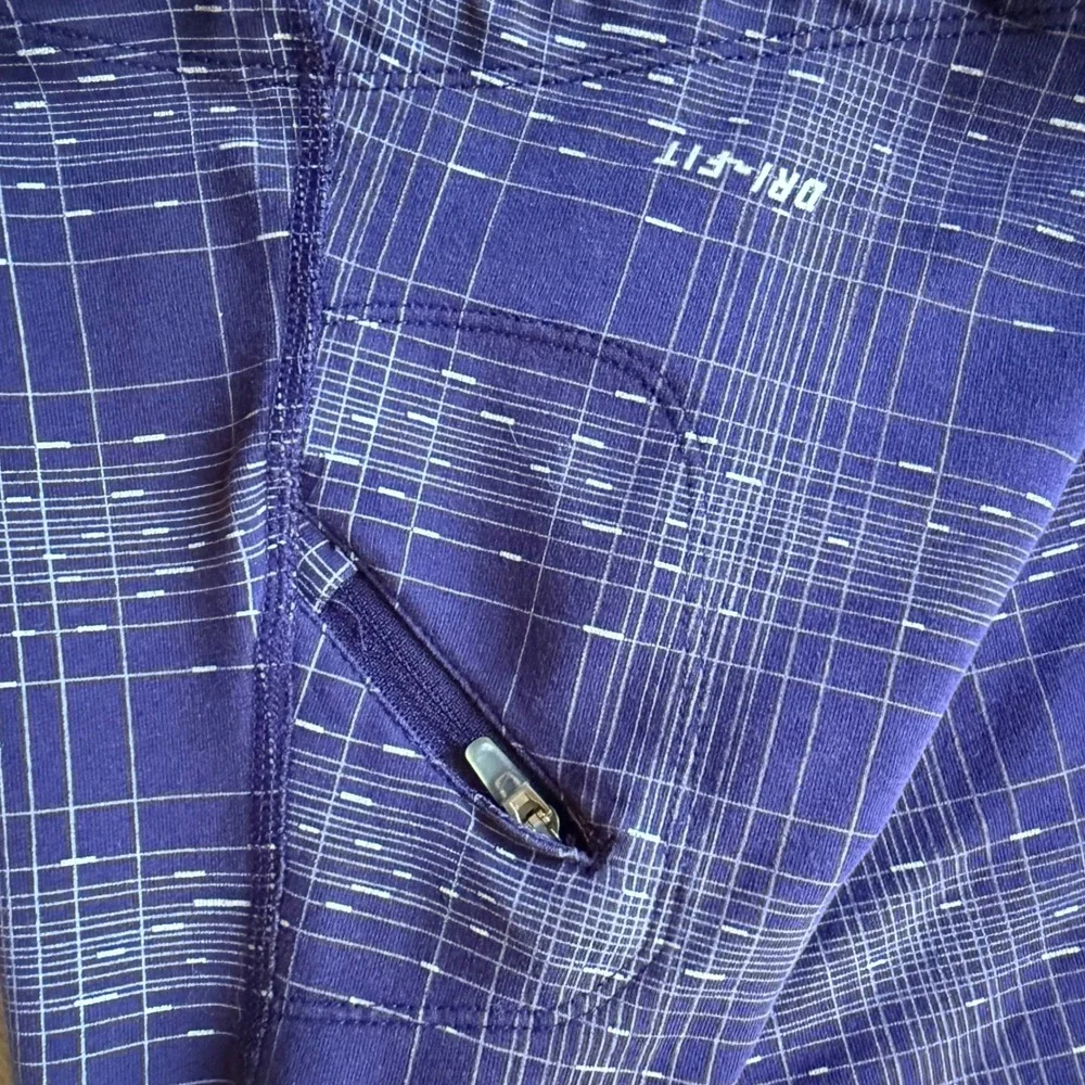 Nike Dri-FIT Purple Grid Running Hoodie Womens Small‎ Reflective Pullover Pocket